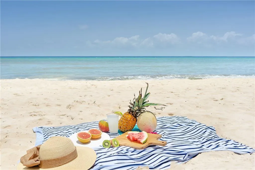 Melia Phuket Mai Khao Ξενοδοχείο
